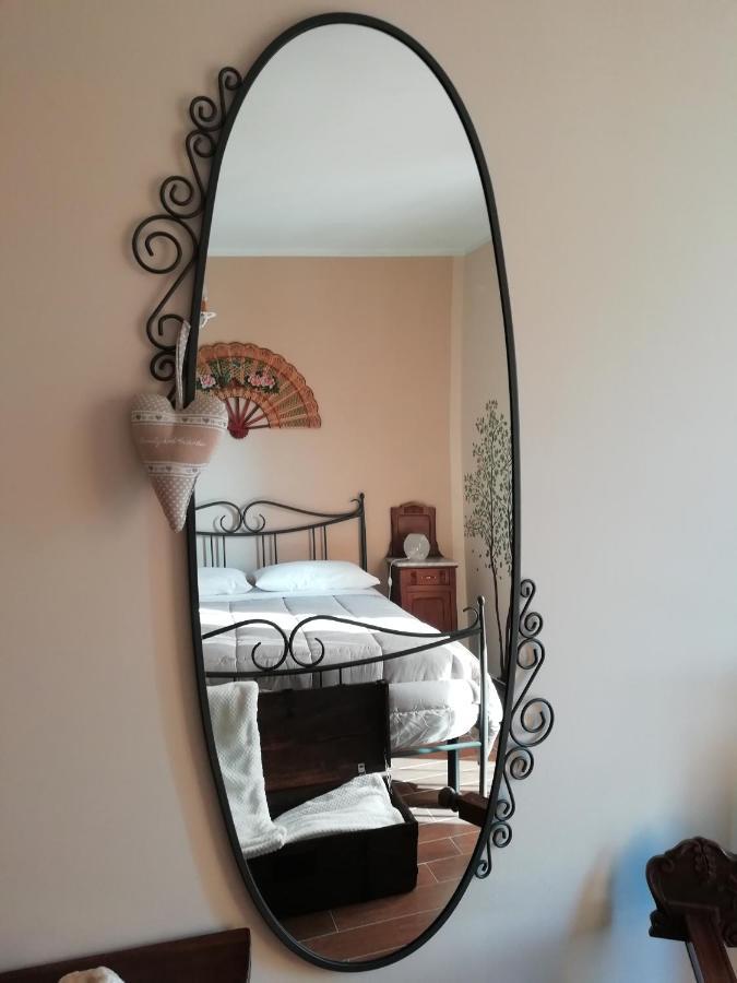 Cit Ni Bed & Breakfast Bosia Bagian luar foto