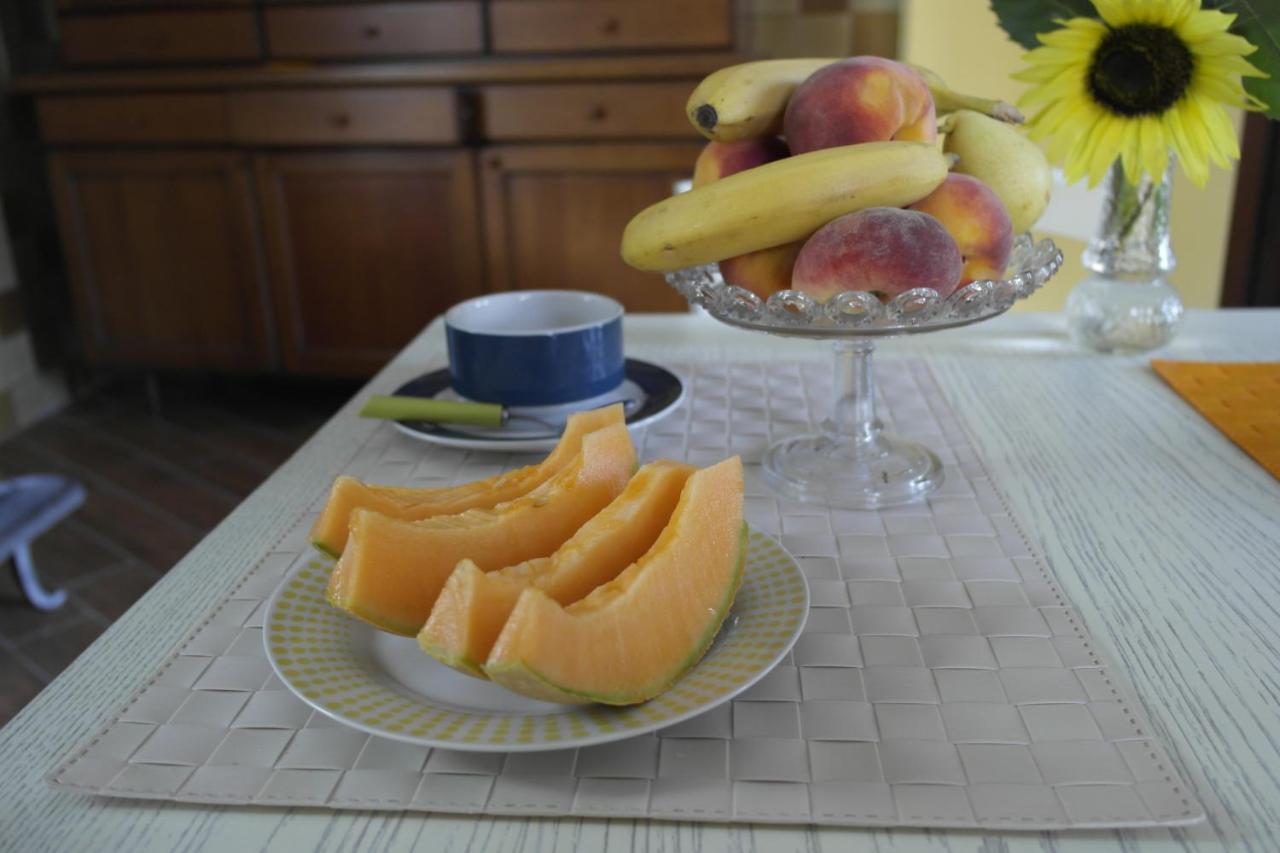 Cit Ni Bed & Breakfast Bosia Bagian luar foto