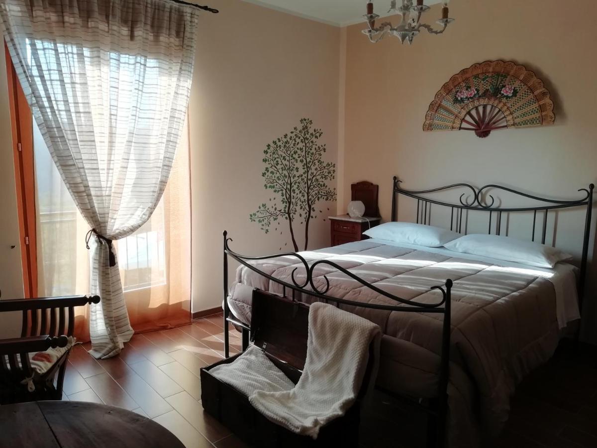 Cit Ni Bed & Breakfast Bosia Bagian luar foto